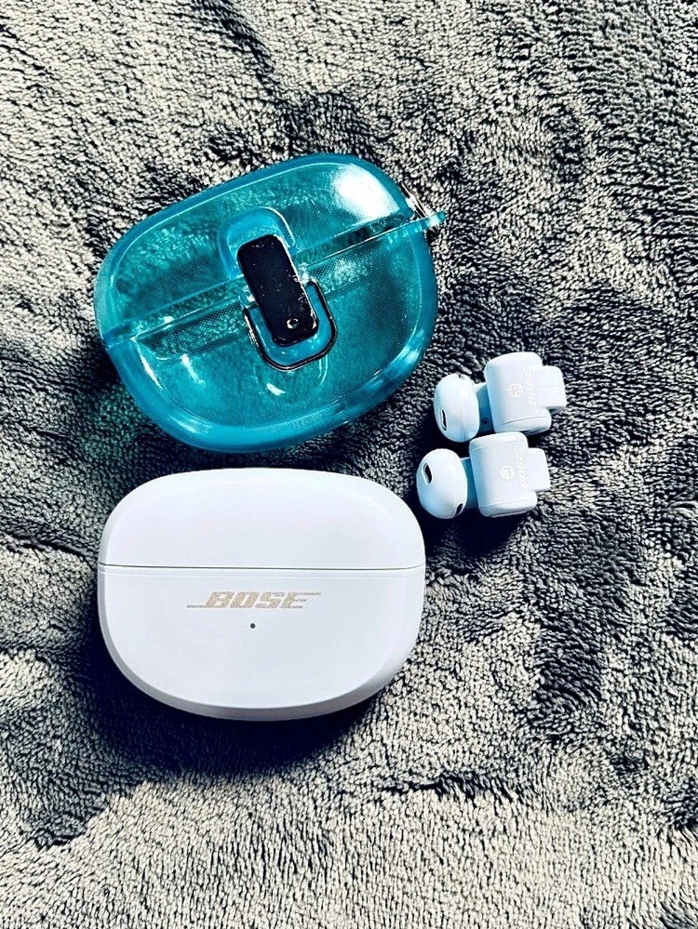 Bose Ultra Open Earbuds Wireless White & Blue
